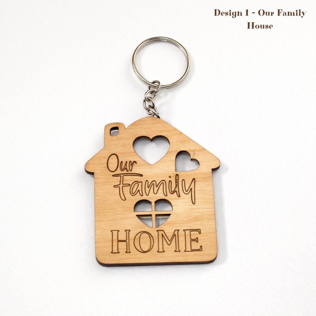 Wooden House Keyring, Personalized House Keychain, New Home Gift, Housewarming Gift, Realtor Closing Gift, Custom Wooden Key Holder