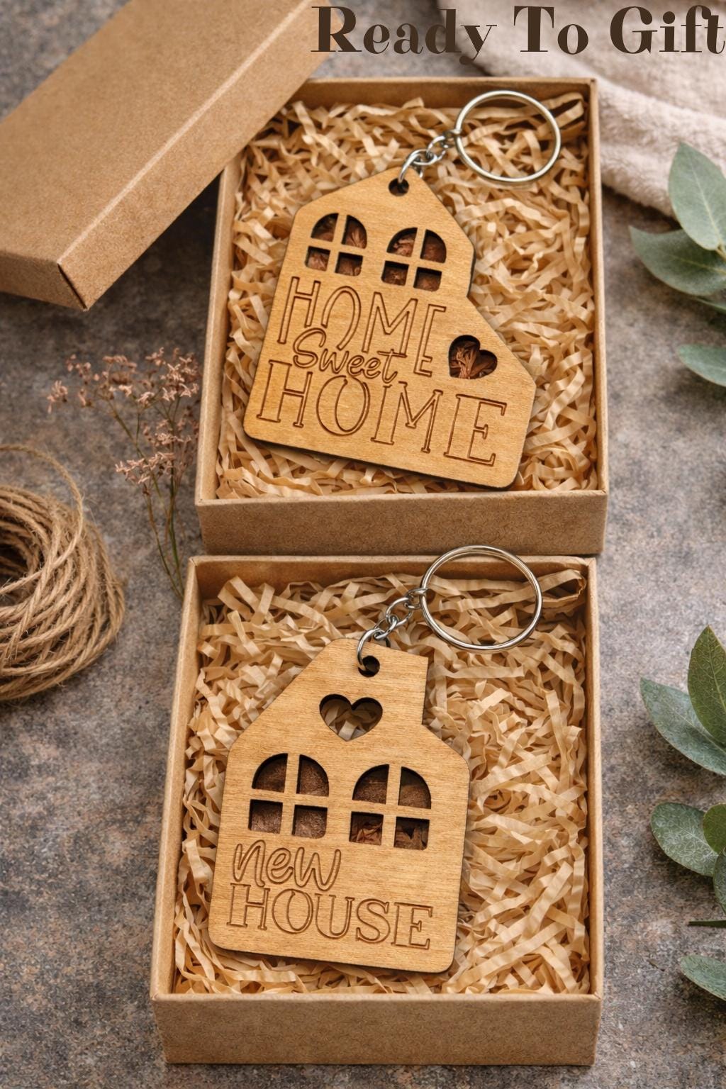 Wooden House Keyring, Personalized House Keychain, New Home Gift, Housewarming Gift, Realtor Closing Gift, Custom Wooden Key Holder
